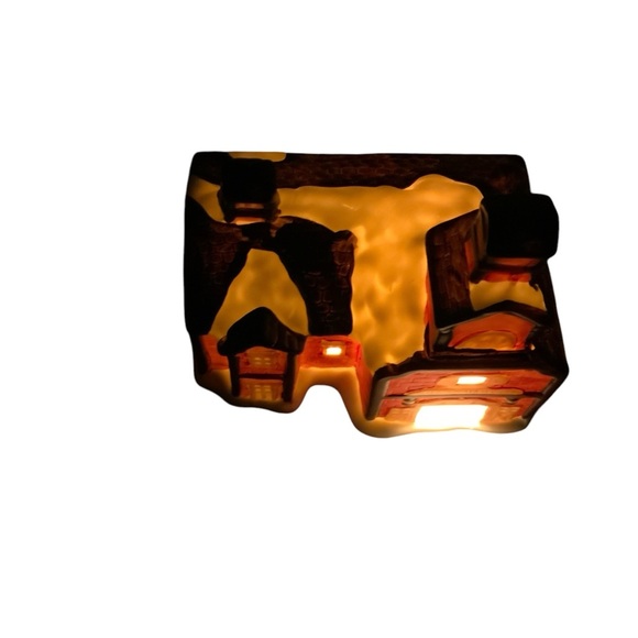 Vintage Christmas Village Light Up Fire House Porcelain Bisque by Liberty Bell - Picture 5 of 16